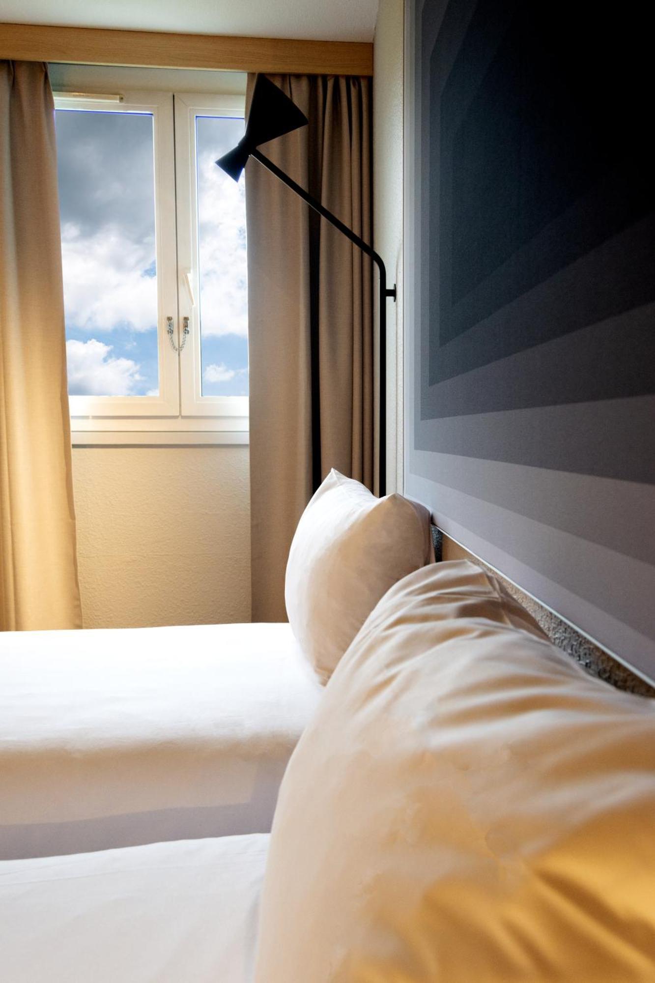 Ibis Le Mans Est Pontlieue Hotel Ngoại thất bức ảnh