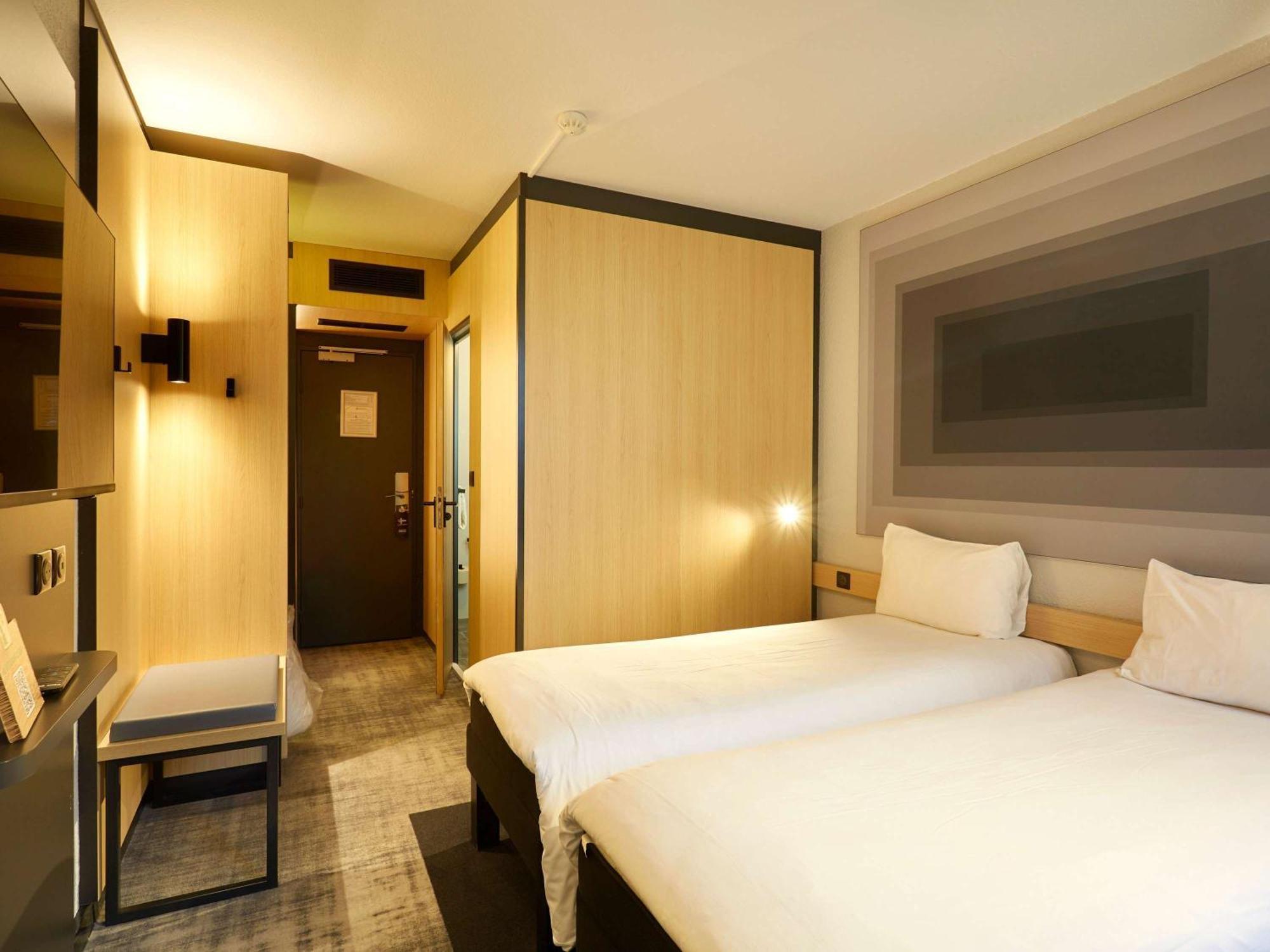 Ibis Le Mans Est Pontlieue Hotel Ngoại thất bức ảnh